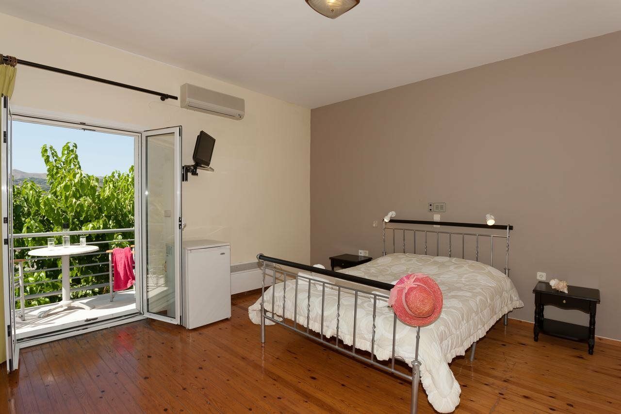 Rastoni Appartement Spílion Buitenkant foto